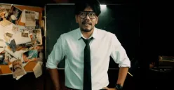 Pendiri Malaka Project, Ferry Irwandi, menegaskan tidak pernah ganti nomor meski data pribadinya disebar di dunia maya. Ia siap menghadapi proses hukum yang tengah dikaji oleh TNI. (Sumber: Instagram/@irwandiferry)