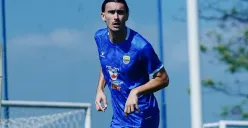Andrew Jung kenakan nomor punggung 90 di Persib Bandung. (Sumber: Instagram/@persib)