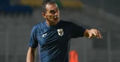 Gerald Vanenburg soroti minimnya menit bermain para pemain Timnas Indonesia U23 di klub. (Sumber: Instagram)