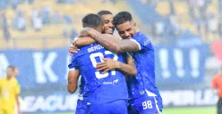 Potret pemain Persib Bandung saat melakukan selebrasi gol. (Sumber: Persib)