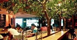Sajian Nikmat, Suasana Menawan, dan Harga Tak Bikin Kaget (Sumber: Pinterest)