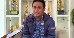 Kades Sukawangi, Kecamatan Sukamakmur, Kabupaten Bogor, Budiyanto saat ditemui awak media, Rabu, 17 September 2025. (Sumber: Poskota/Giffar Rivana)