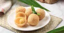 Kue tradisional indonesia. (Sumber: Freepik/@ikarahma)
