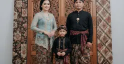 Foto keluarga tradisional dengan Gemini AI (Sumber: Gemini AI)