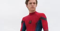 Setelah Dirawat di Rumah Sakit, Tom Holland Akhirnya Muncul Lagi dan Disambut Meriah (Sumber: Instagram)