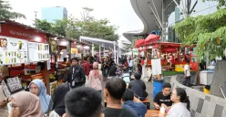 Pameran motor IMOS 2025 sediakan fasilitas lengkap untuk pengunjung, mulai food point hingga penitipan helm. (Sumber: Dok. IMOS)
