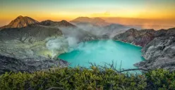 Cek harga dan cara pesan tiket Kawah Ijen 2025 (Sumber: Pinterest/YouPic)