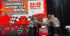 Wakil Menteri Perindustrian, Faisol Riza resmi membuka pameran IMOS 2025. (Sumber: POSKOTA | Foto: Erwan)