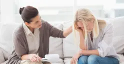Tak Perlu Berjuang Sendirian, JakCare Hadir Jadi Penolong Kesehatan Mental Ibu Kota (Sumber: Pinterest)