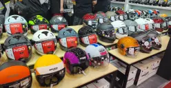 IMOS 2025 di ICE BSD menawarkan beragam promo menarik untuk motor, aksesoris, dan apparel. (Sumber: POSKOTA | Foto: Erwan Hartawan)