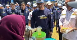 Mensos Gus Ipul menghadiri Bulan Bakti Karang Taruna di Alun-Alun Cirimekar, Cibinong, Kabupaten Bogor, Minggu, 28 September 2025. (Sumber: Poskota/Giffar Rivana)