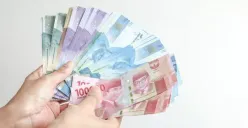 Daftar Lengkap Bansos yang Cair Oktober 2025: Penerima KKS Bisa Tarik Dana Mulai Tanggal Ini (Sumber: Pinterest)