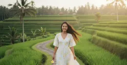 Hasil edit foto dengan prompt Gemini AI untuk mendapatkan foto mirip liburan di Ubud, Bali. (Sumber: Gemini AI)