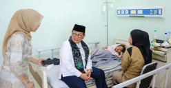 Gubernur Jakarta Pramono Anung saat menjenguk siswa keracunan MBG di RSKD, Duren Sawit, Jakarta Timur, Sabtu, 4 April 2026. (Sumber: Poskota/M Tegar Jihad)