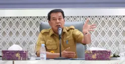 Bupati Tangerang, Maesyal Rasyid saat menyampaikan imbauan kepada ASN dan pegawai Pemkab Tangerang. (Sumber: Poskota/Veronica Prasetio)