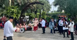 Sejumlah warga saat menghadiri Lebaran Betawi 2026 di Lapangan Banteng, Jakarta Pusat, Sabtu, 11 April 2026. (Sumber: Poskota/M. Tegar Jihad)