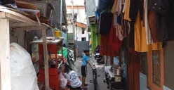 Kawasan padat penduduk di Johar Baru, Jakarta Pusat, Selasa, 14 April 2026. (Sumber: Poskota/M Tegar Jihad)