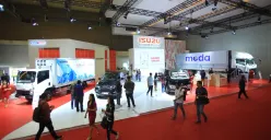 PT Isuzu Astra Motor Indonesia (IAMI) saat meramaikan ajang GAIKINDO Indonesia International Commercial Vehicle Expo (GIICOMVEC) 2026 (Sumber: Isuzu)