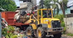 Penanganan sampah di sampah di TPS Depo Kembar, Kelurahan Jelambar, Kecamatan Grogol Petamburan, Jakarta Pusat. (Sumber: Dok. Istimewa)