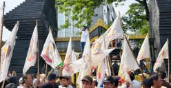 Aliansi petani menggelar aksi demonstrasi di depan Polda Metro Jaya, Jakarta Selatan, Jumat, 17 April 2026. (Sumber: Dok. Polda Metro Jaya)