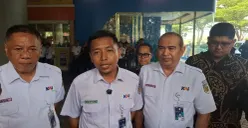 Penjemputan taksi di Stasiun Gambir, Jakarta Pusat, dipusatkan di satu titik yaitu di sisi utara stasiun untuk meningkatkan kenyamanan penumpang, Senin, 21 April 2026. (Sumber: Istimewa)