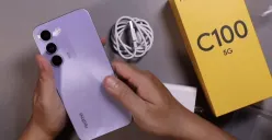 Realme C100 membawa desain premium, baterai tahan lama, dan performa stabil untuk aktivitas harian. (Sumber: YouTube/Gadget Me)