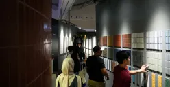 Pengunjung ARCH:ID 2026 melihat produk terbaru hasil arsitek, designer dan sejumlah merek di ICE BSD City, Tangerang pada 23-26 April 2026. (Sumber: Dok. Istimewa)