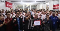 PT Wahana Makmur Sejati melalui program Astra Honda Berbagi Ilmu (AHBI) yang digelar di SMK Yuppentek 2, Tangerang, (Sumber: PT WMS)