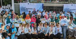 Menteri PPPA RI, Arifah Fauzi didampingi Wali Kota Depok Supian Suri beserta para lurah dalam acara launching Program Ruang Bersama Indoesia (RBI) di Open Depok Space, Kota Depok. (Sumber: Dok. Diskominfo)