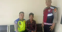 Polisi mengamankan pelaku pengeroyokan anggota TNI AL dan menyerahkan ke Polres Metro Depok. (Sumber: Poskota/Angga Pahlevi)