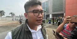Ketua DPRD Kabupaten Bogor, Sastra Winara, mendukung pengoperasian bus listrik dan berharap angkutan ini dapat menjadi moda transportasi permanen di Kabupaten Bogor. (Sumber: Istimewa)