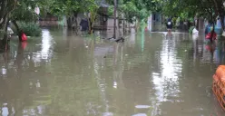 Situasi banjir di wilayah Kabupaten Tangerang. (Sumber: Poskota/Veronica Prasetio)