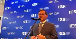 Gubernur Jakarta Pramono Anung saat menyampaikan pernyataan kepada awak media di Sudirman, Jakarta Pusat, Selasa, 3 Februari 2026. (Sumber: Poskota/M Tegar Jihad)