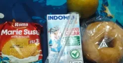 Menu MBG yang diterima siswa SMPN 1 Pandeglang didominasi makanan kering. (Sumber: Istimewa)