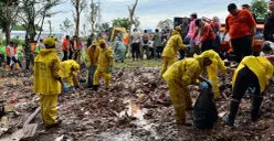 Aksi bersih-bersih Waduk Cincin, Jakarta Utara, Minggu, 8 Februari 2026. (Sumber: Poskota/M. Tegar Jihad)