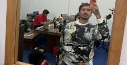 Penerbit buku Shira Media secara resmi memutuskan kerja sama dengan kreator konten sekaligus pemilik brand lokal Thanksinsomnia, Mohan Hazian. (Sumber: Instagram/@mohanhazian)