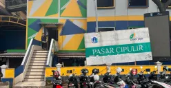 Potret Pasar Cipulir, Kebayoran Lama, Jakarta Selatan. (Sumber: Poskota/Pandi Ramedhan)