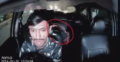 Seorang pengemudi taksi online memperlihatkan dashboard aplikasinya saat menceritakan insiden penumpang yang diduga melakukan tindakan tidak pantas di mobilnya, Jakarta, 10 Februari 2026. (Sumber: Instagram/@azmirahmatzz)