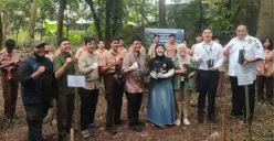 Kehati menggelar penanaman pohon di Hutan Kota Srengseng, Jakarta Barat, Rabu, 11 Februari 2026. (Sumber: Dok. Istimewa)
