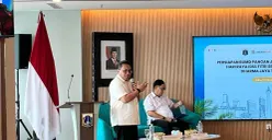 Direktur Utama Perumda Dharma Jaya, Raditya Endra Budiman saat Balkoters Talk di Balai Kota DKI Jakarta, Rabu 11 Februari 2026. (Sumber: Poskota/M Tegar Jihad)