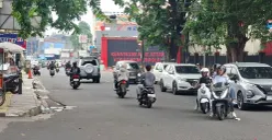 Suasana di sekitar Mako Brimob Kelapa Dua, Cimanggis, Kota Depok, Sabtu, 14 Februari 2026. (Sumber: Poskota/Angga Pahlevi)