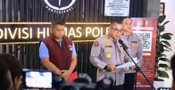 Konferensi pers penetapan mantan Kapolres Bima Kota berinisial AKBP DPK sebagai tersangka dugaan penyalahgunaan sekaligus peredaran narkotika. (Sumber: Mabes Polri)