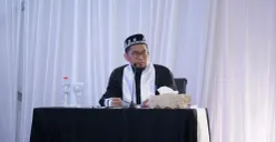 Hukum puasa tanpa salat menurut Ustadz Adi Hidayat (Sumber: Insatagram/@adihidayatofficial)