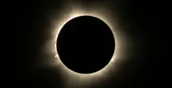 Ilustrasi - Gerhana Matahari Cincin akan terjadi hari ini, Selasa, 17 Februari 2026. (Sumber: Pexels/Eclipse Chasers)