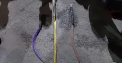 Barang bukti senjata tajam yang disita dari para pemuda yang hendak melakukan aksi tawuran di Cilincing, Jakarta Utara. (Sumber: Dok. Polda Metro Jaya)