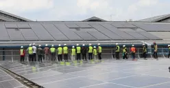 IKD resmikan PLTS atap raksasa di Medan. (Sumber: Istimewa)