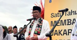 Gubernur Jakarta dan Wakil Gubernur Pramono-Rano saat diskusi bertajuk 'Satu Tahun Membangun Jakarta Dari Bawah' yang digelar di Taman Ayodia, Jakarta Selatan, Jumat, 20 Februari 2026. (Sumber: Poskota/M Tegar Jihad)