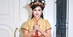 Ci Mehong dikabarkan menggugat cerai sang suami setelah menjalani pernikahan selama hampir 15 tahun. (Sumber: Instagram/@pikbakinghouse)