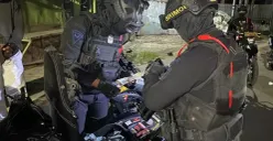 Satuan Korps Brigade Mobil (Brimob) dan Sabhara menggelar patroli kewilayahan untuk meredam aksi tawuran di wilayah hukum Polda Metro Jaya. (Sumber: Polda Metro Jaya)