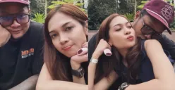 Calon pengantin Virgoun dan Lindi Fitriyana disebut akan melangsungkan akad nikah pada 26 Februari 2026, berdasarkan data resmi KUA Kelapa Dua. (Sumber: Instagram/@virgoun)